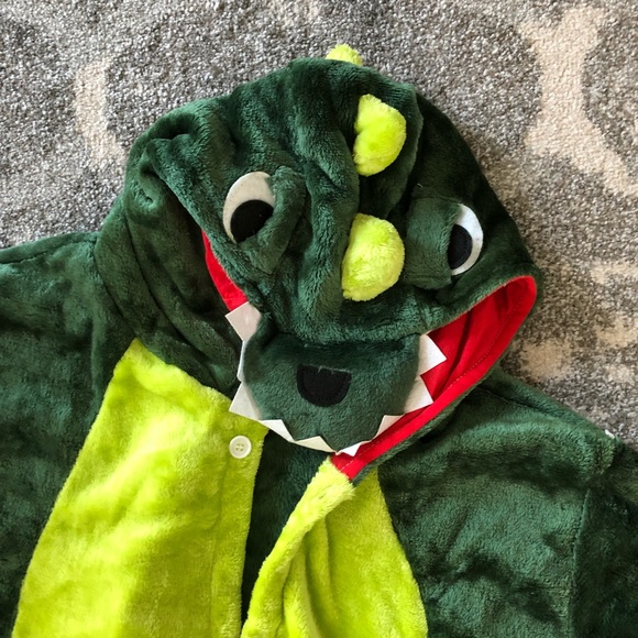 LAST ONE ☀️ Green Dinosaur Adult Onesie - Picture 4 of 7